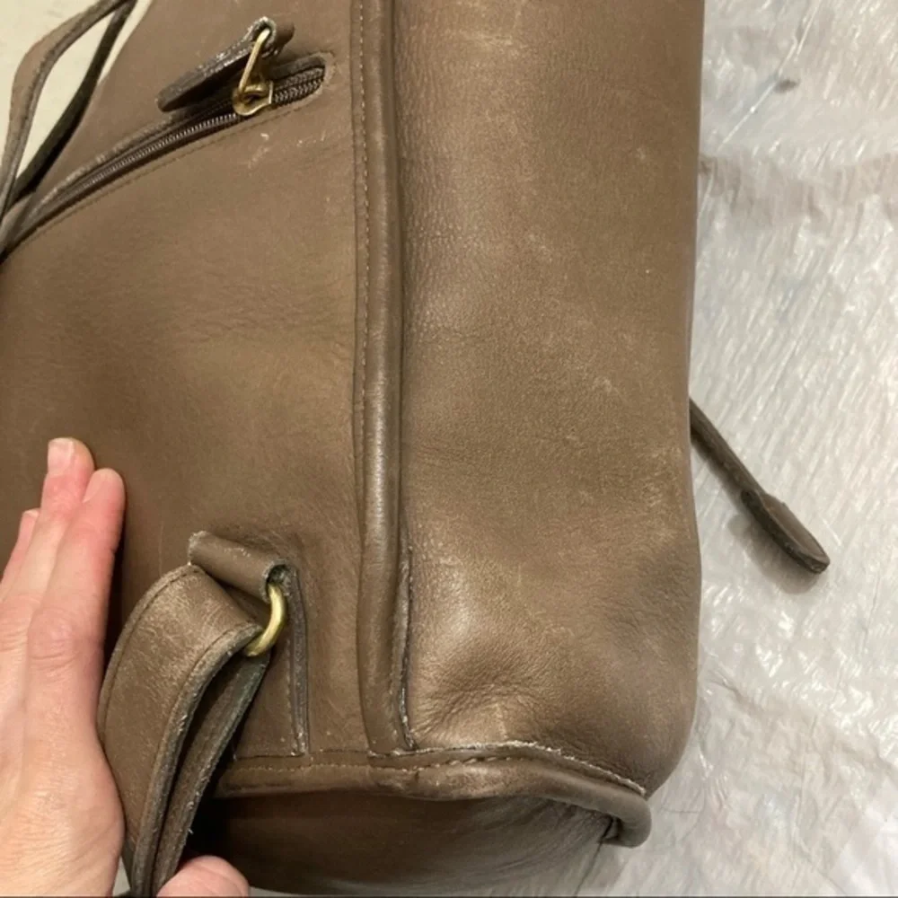 Coach RARE unisex classic backpack 9943 in brown leather (mocha?) 1995 - Picture 13 of 16